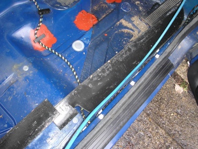 BatteryinBoot3.jpg
