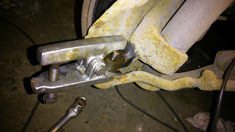 File:SteeringRack004.jpg