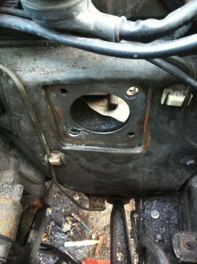 E32MasterCylinder004.jpg