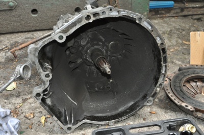 Replacing Clutch08.jpg