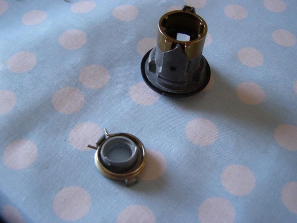 E30DoorLock12.jpg