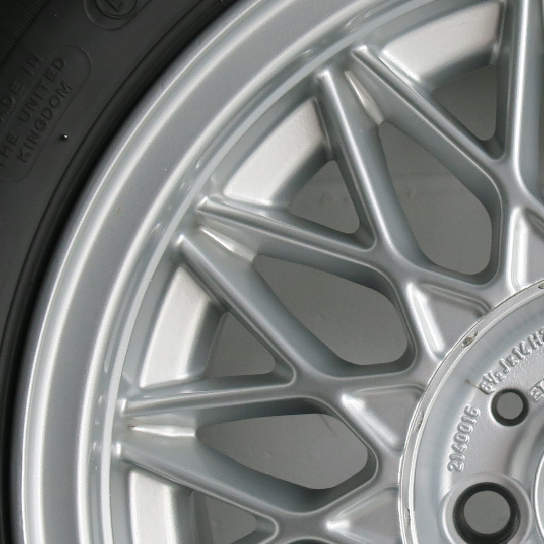 wheel_detail_2.jpg