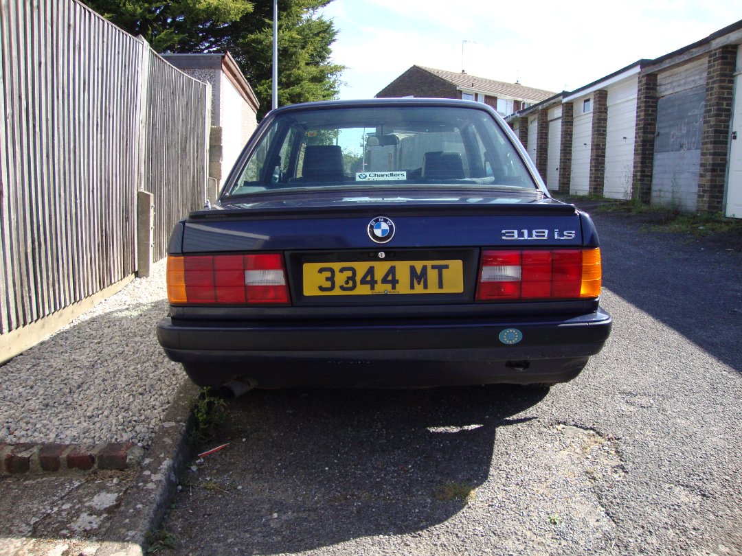 BMW318IS 002.JPG